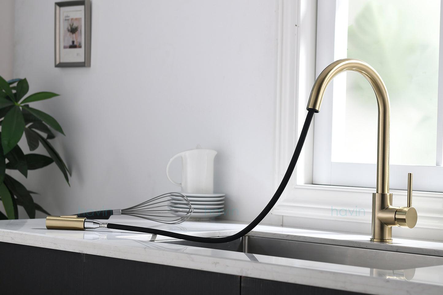 Havin HV601 Brass Kitchen Faucet with Pull Down Sprayer,Brushed Gold Color, Fit for 1 Hole and 3 Holes Deck Mount, Single Handle (Brushed Gold)
